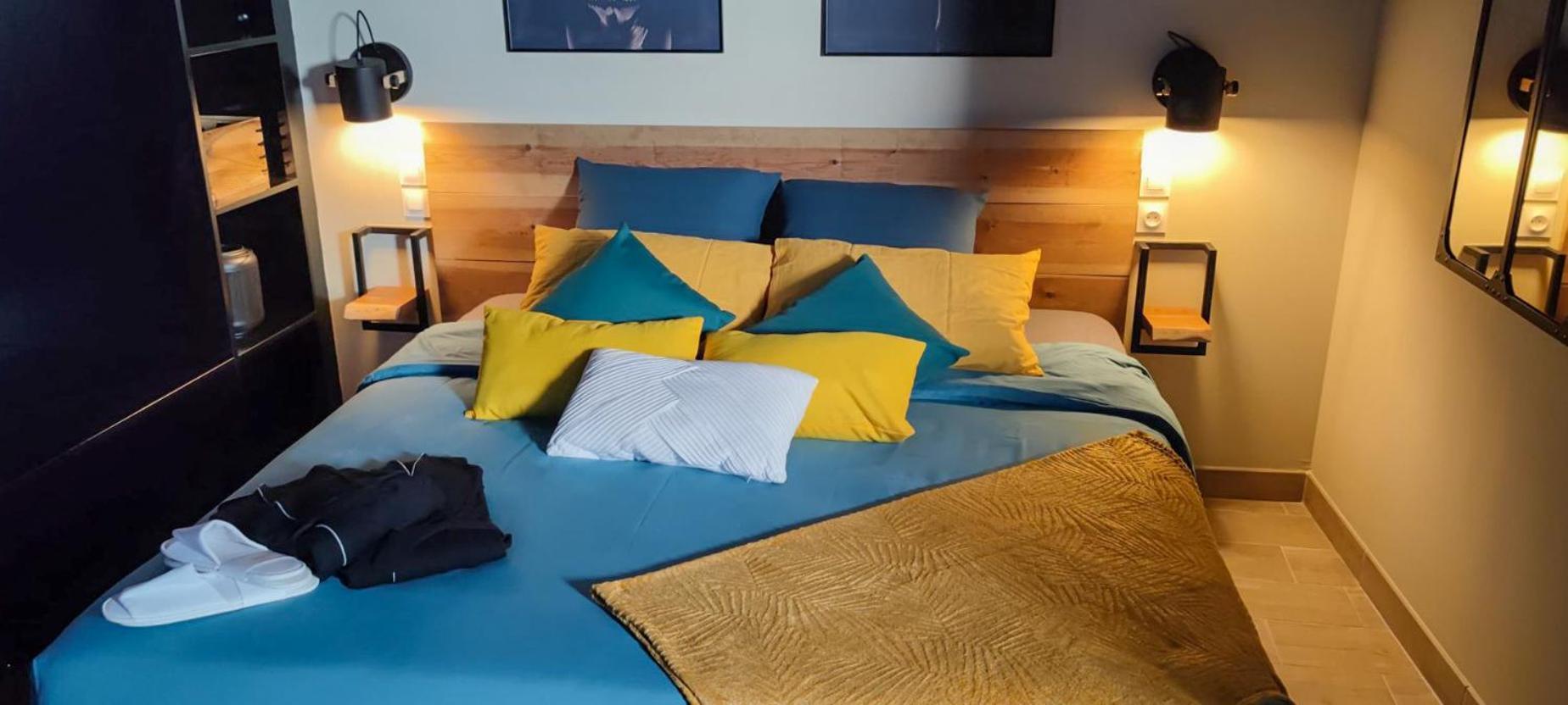 Couette-café Atelier Du Chill - *