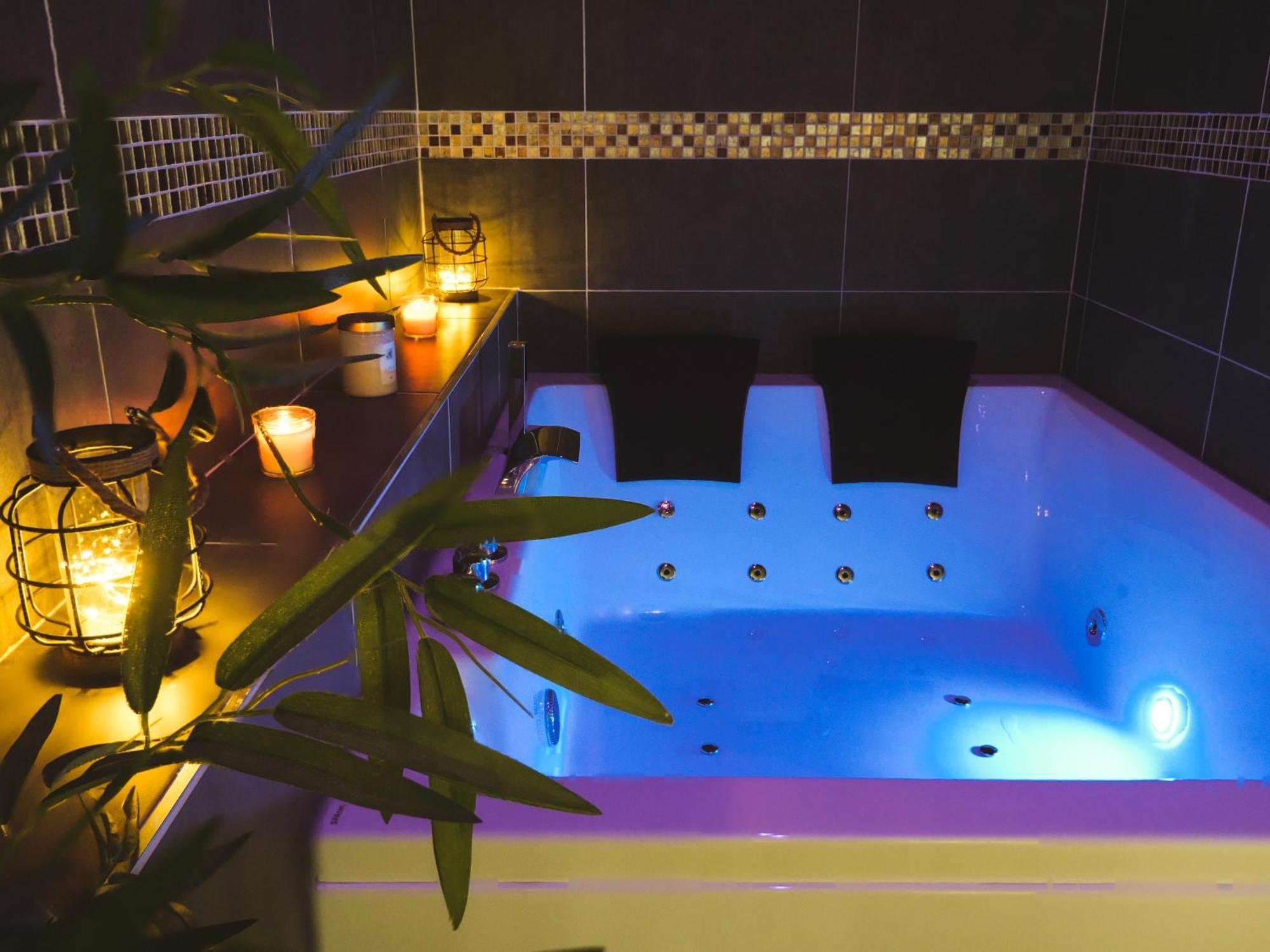 Atelier Du Chill - *